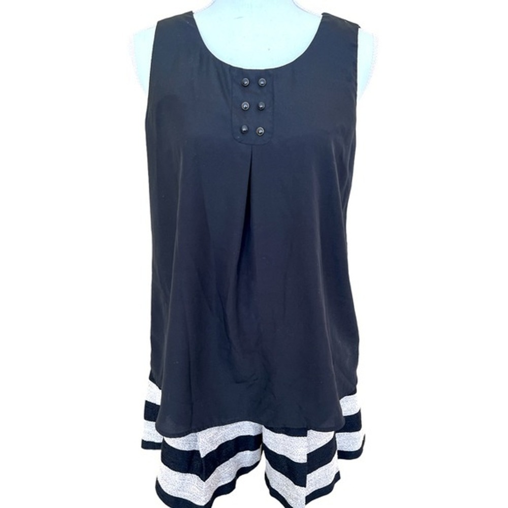 Gap‎ Black Sleeveless Pleated Faux Button Up Pull Over Versatile Timeless Size M